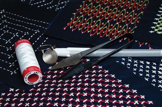 STITCHING SASHIKO af Shannon Roudhán og Jason Bowlsby 